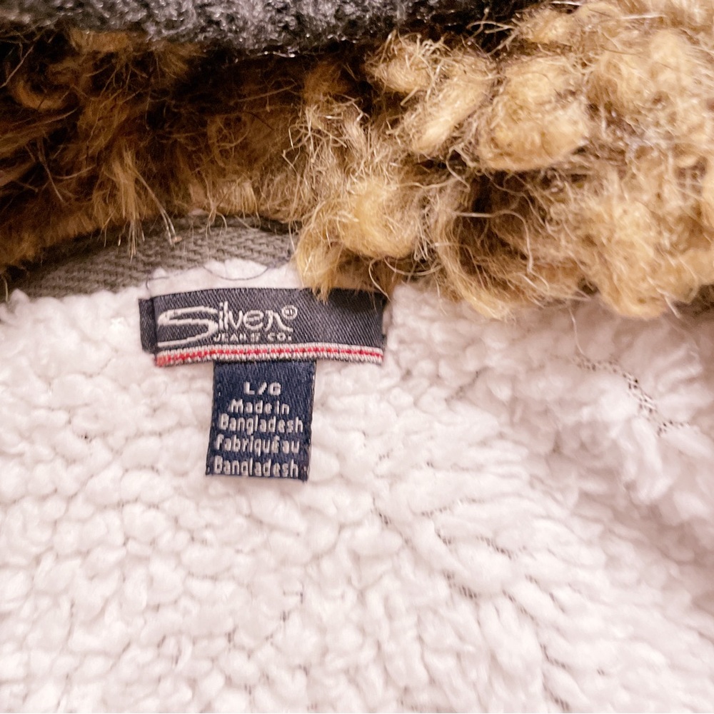 Silver Jeans Jacket - Picture 4 of 5
